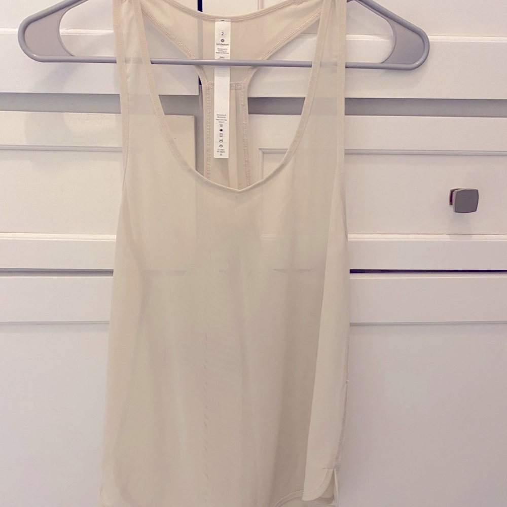 Lululemon tank